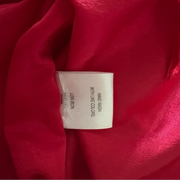 Vicky and Lucas Red Floral Dress. - Picture 5 of 6